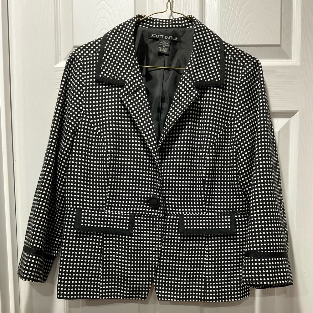 Black blazer with white poke a dots suit jacket coat M